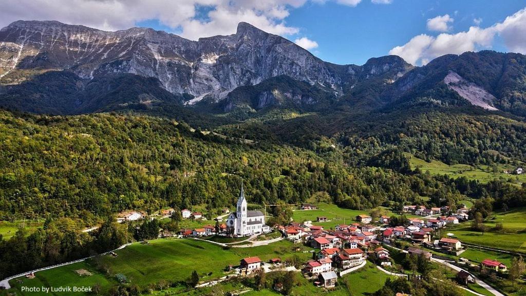 Hisa Planica * Kobarid